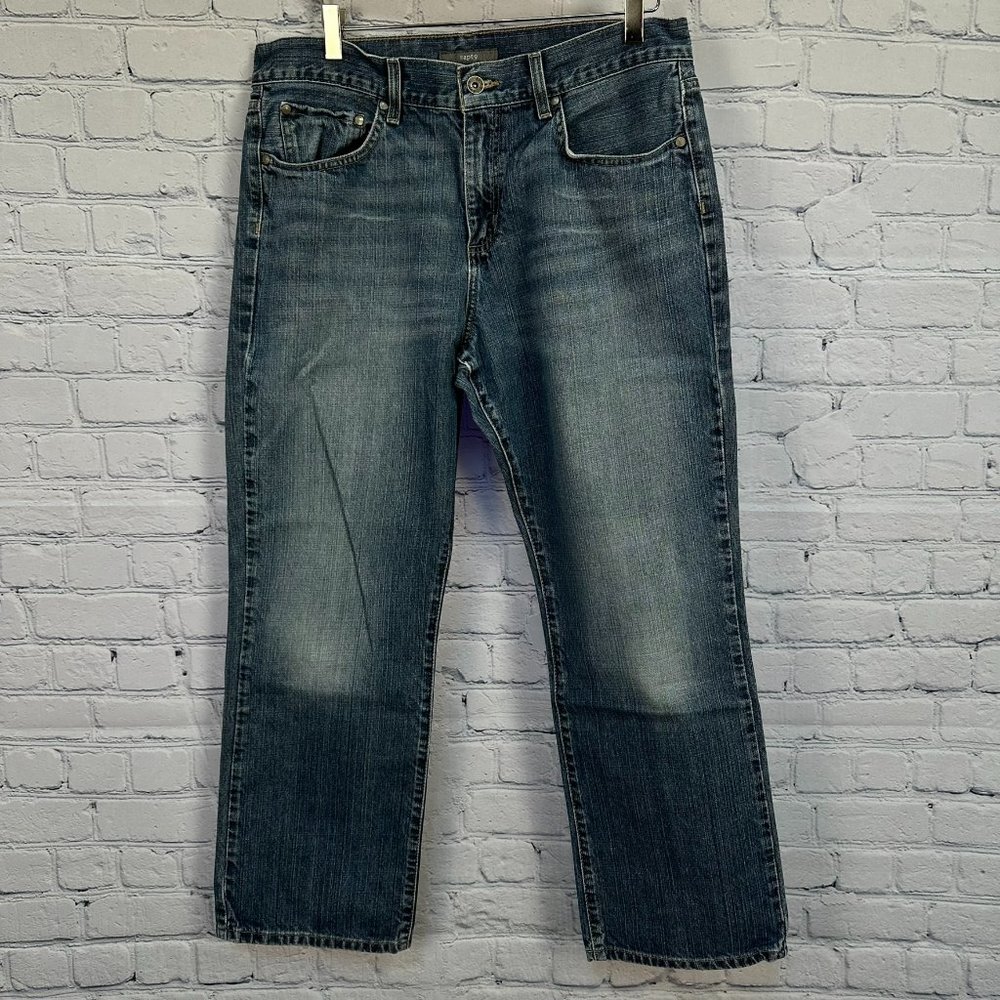 APT. 9 Men's 100% Cotton Loose Fit Straight Leg Jeans, W34 x L30, Medium Wash